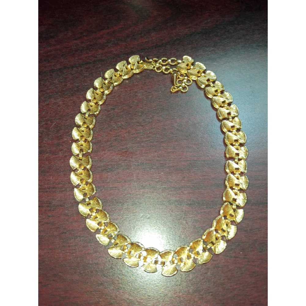 Monet Gold Tone Choker Necklace Vintage Signed Textured - Picture 2 of 5